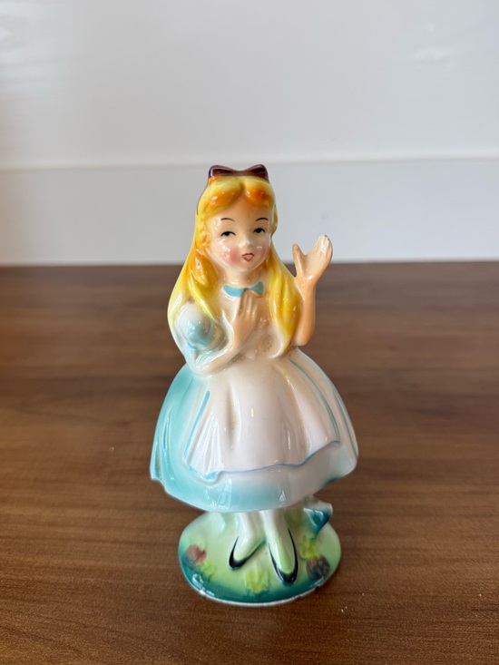 Walt Disney Other - 1960 Walt Disney Alice In Wonderland 5” Porcelain Figurine Watch Holder- Japan